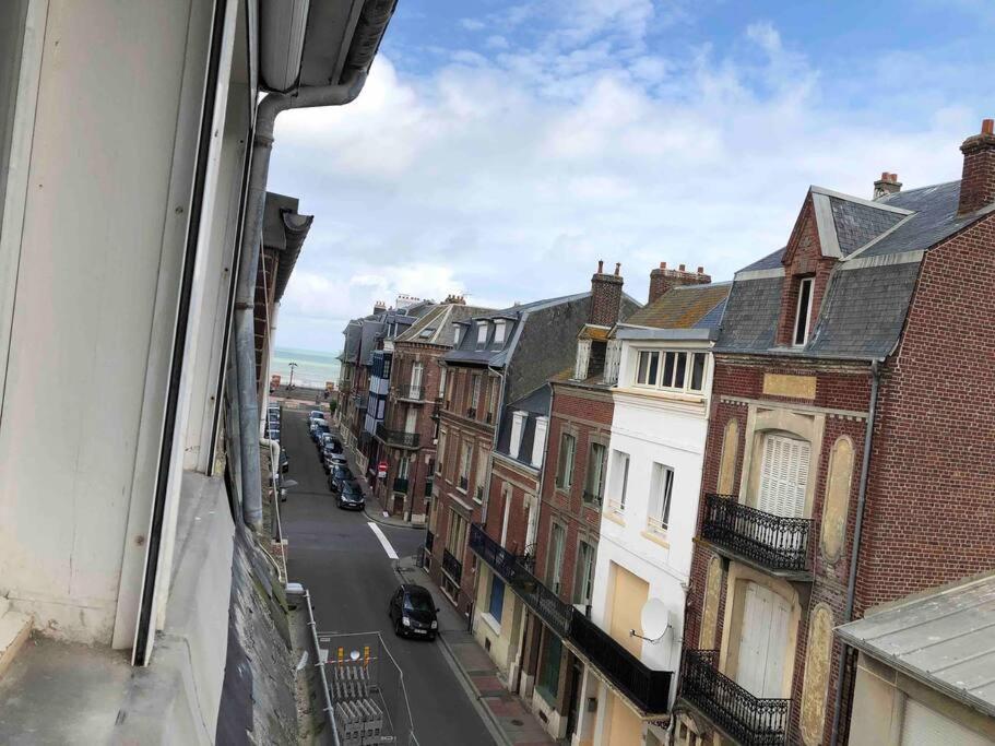Grand Studio Avec Petite Vue Mer แม-เล-แบ็ง ภายนอก รูปภาพ